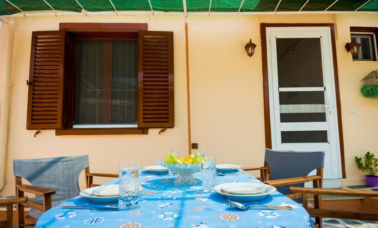 Argiris Kefalonia Traditional Cottage Dhavgáta Exteriör bild